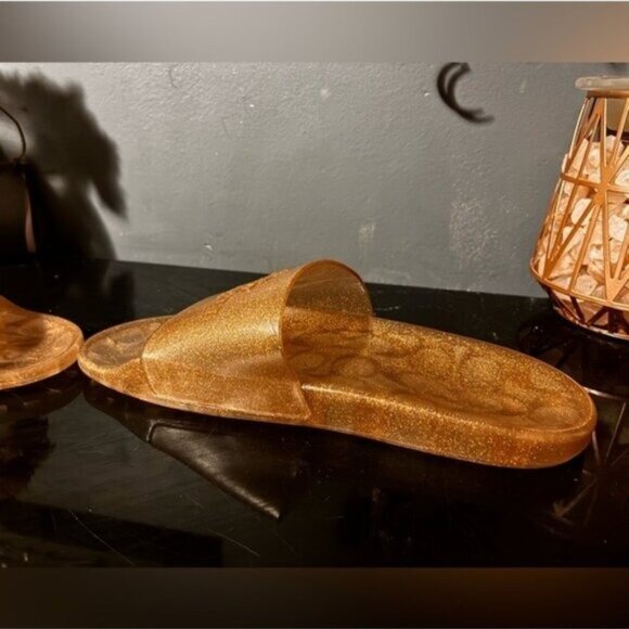 Coach Sparkling Ulyssa Gold Slide Sandals Size 7 - Picture 6 of 8